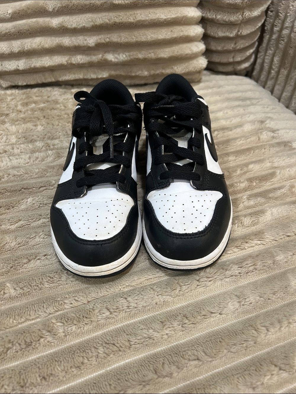 Nike dunk low little kids shoe 2.5y - Picture 2 of 8